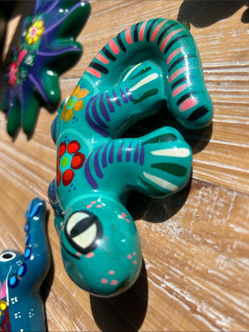 Mexican Telavara Mexican Gecko Hand Painted Folk Art. - Picture 5 of 6